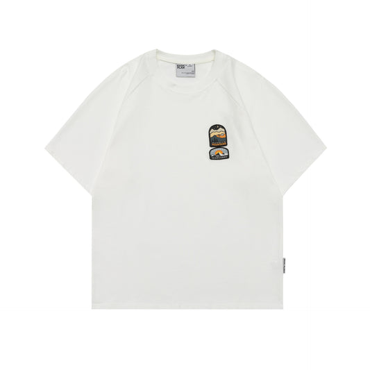 Embroidered short sleeved men's and women's loose half sleeved T-shirt with adhesive fabric