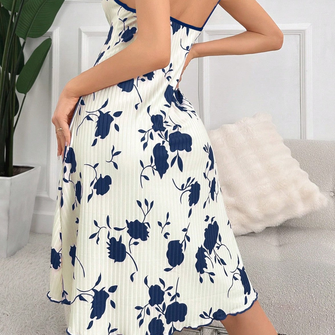 Sexy Printed Strap Nightgown Dress with Front Tie Rope -