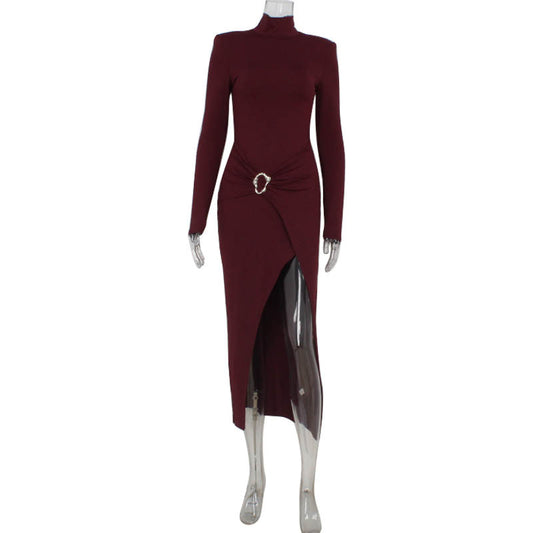 Solid color high neck slit pleated design dress