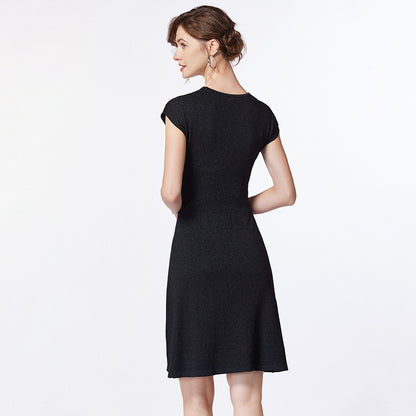 V-neck sleeveless dress slim fit A-line skirt