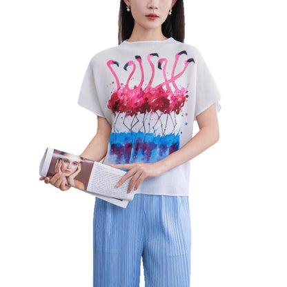 Short sleeved slim fit round neck pullover T-shirt