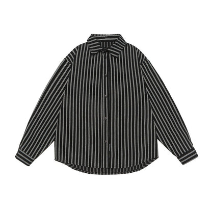 Striped long sleeved loose silhouette shirt