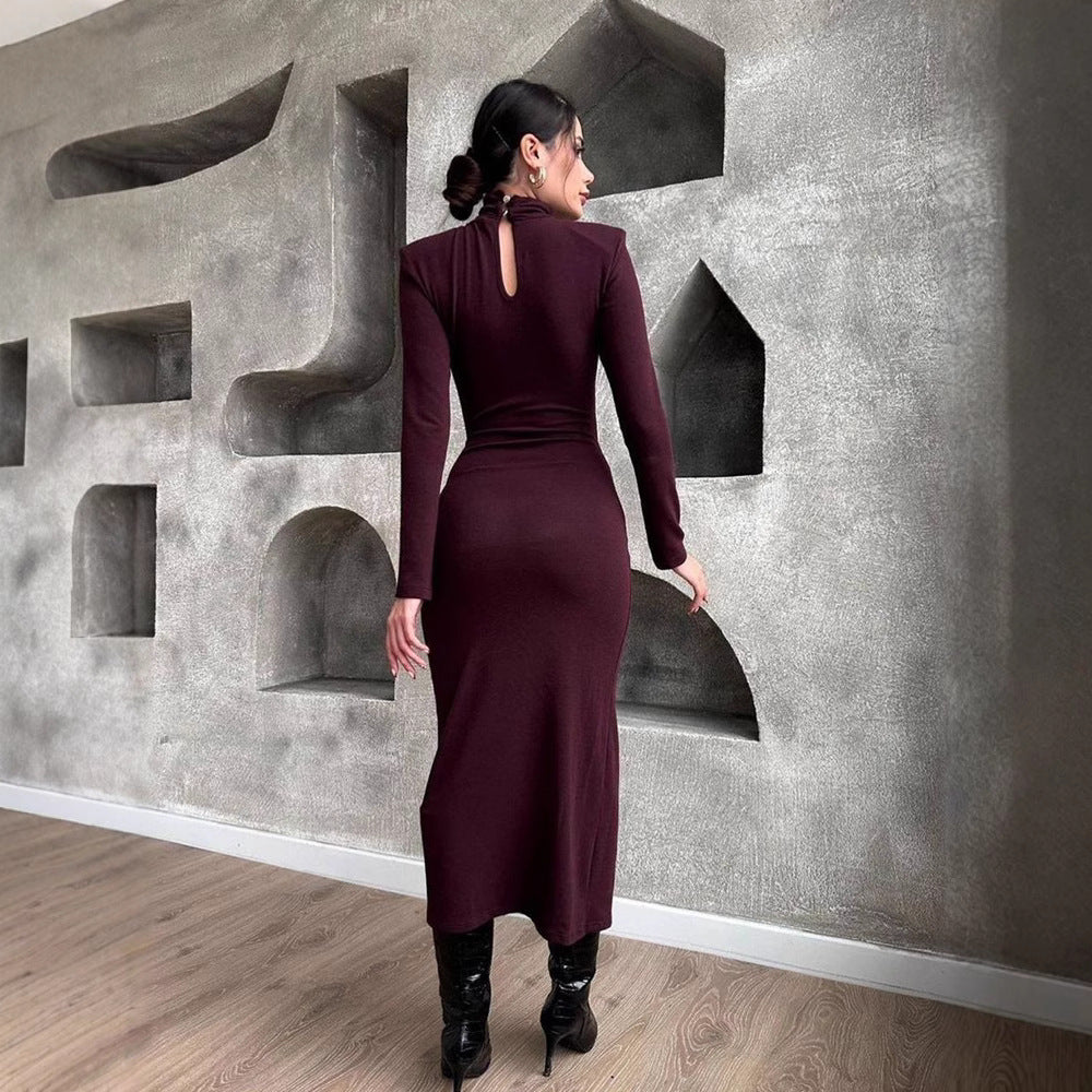 Solid color high neck slit pleated design dress